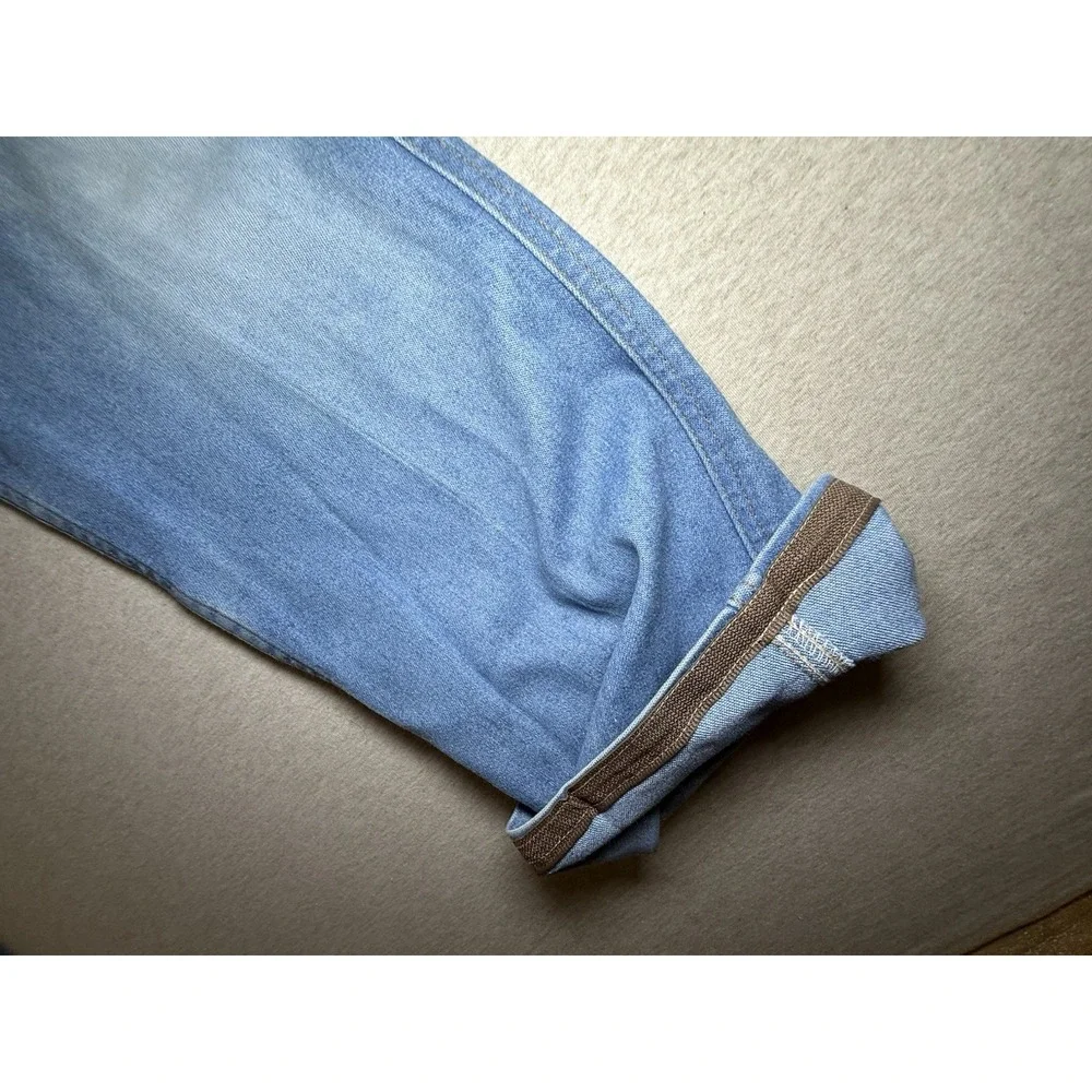 Levi's Older Light Weight Blue Jeans 34x30 Men's Well Worn Comfortable Fit.